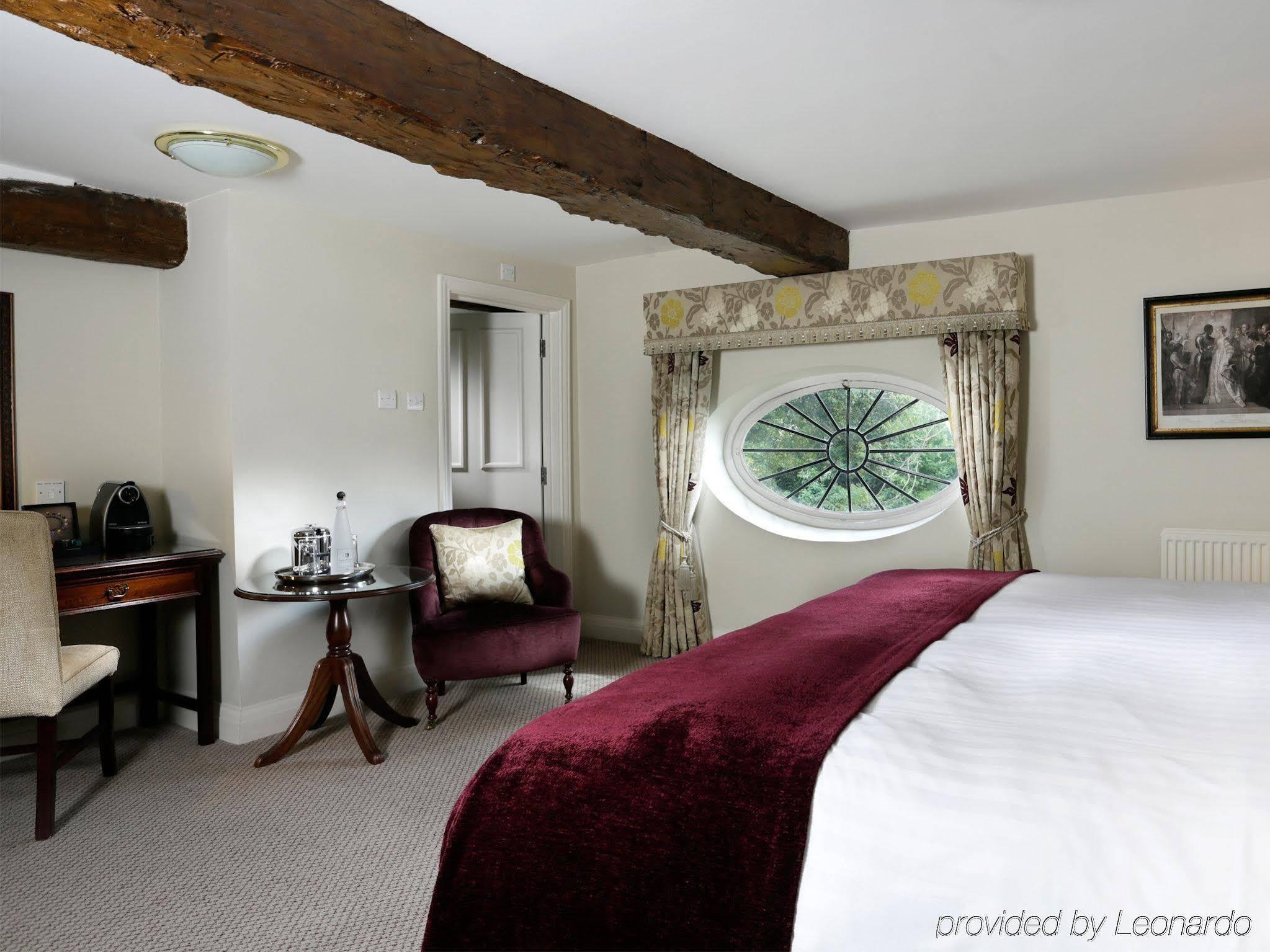 סטרטפורד-אפון-אבון Macdonald Alveston Manor Hotel & Spa מראה חיצוני תמונה