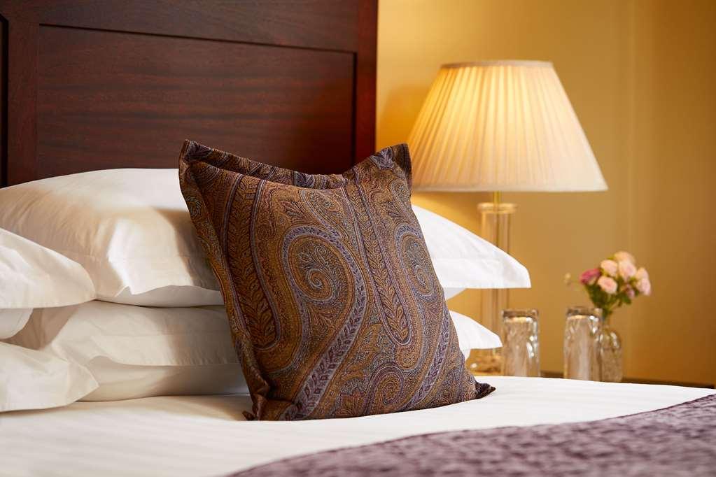 סטרטפורד-אפון-אבון Macdonald Alveston Manor Hotel & Spa חדר תמונה